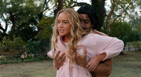 Jennifer Lawrence In Edgy Comedy No Hard Feelings Red Band Trailer Showbizztoday