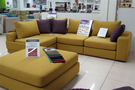 640 x 480 jpeg 66 кб. U šoping s arhitektom: Biramo za vas ugaone garniture i sofe
