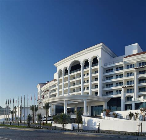 Waldorf Astoria Dubai Palm Jumeirah Budget Accommodation Deals And
