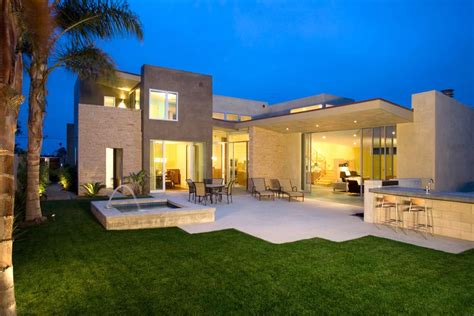 5 Beautiful Luxury Homes In San Diego