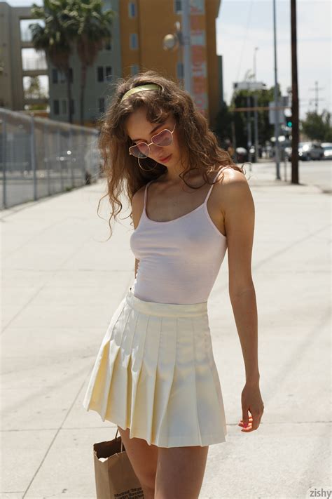 Vivi Kuanas Brunette Women Outdoors Model White Tops Women Bare Shoulders Zishy Skirt