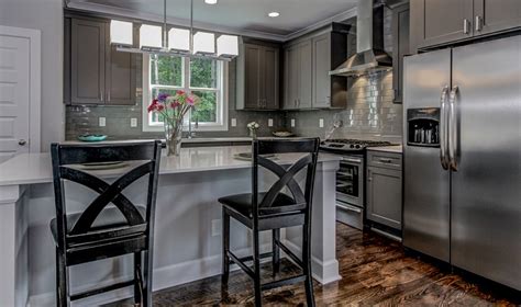 In this helpful and informative guide, we'll explore what shaker cabinets are all about. Buy Shaker Gray RTA (Ready to Assemble) Kitchen Cabinets ...