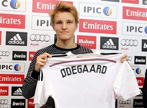 Ones to watch are special dynamic items in fifa 21 ultimate team that celebrate the biggest moves in the summer transfer market. Martin Odegaard is now a Real Madrid player... but what ...