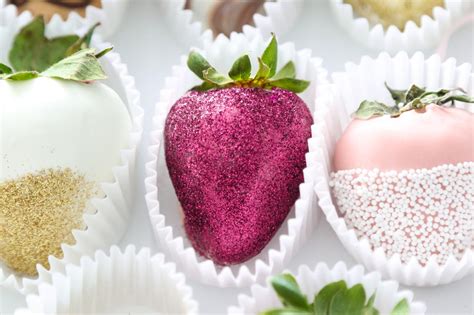 5 Easy Ways To Make Fancy Chocolate Covered Strawberries Hgtv