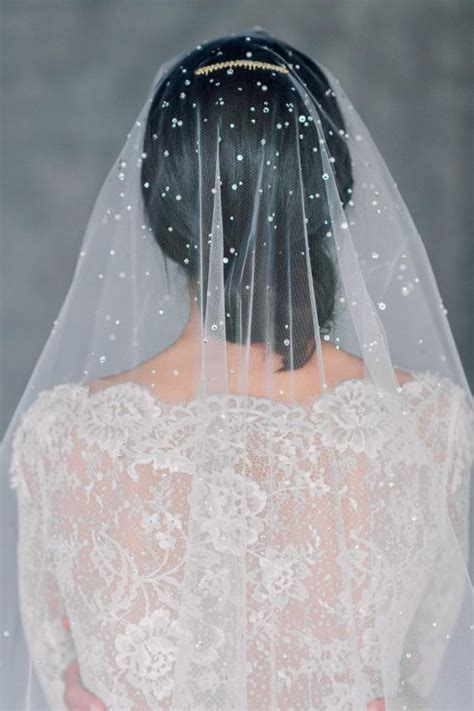 This Is The Most Beautiful Crystal Wedding Veil Weve Ever Seen