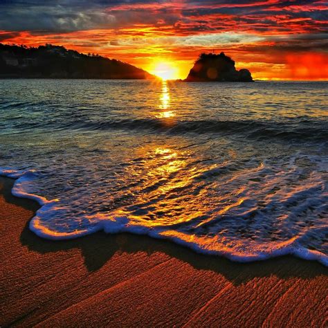 Pin By Artaneh On Beautiful Sunset Wallpaper Ocean Landscape