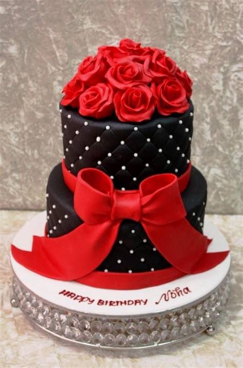 Black Cake With Red Roses Cake Pinterest Cakes Black And Red Roses