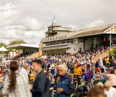 Plan Your Day Thirsk Race Course