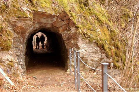 Palazzi E Aree Storiche Parco Minerario Miniera Calceranica Al