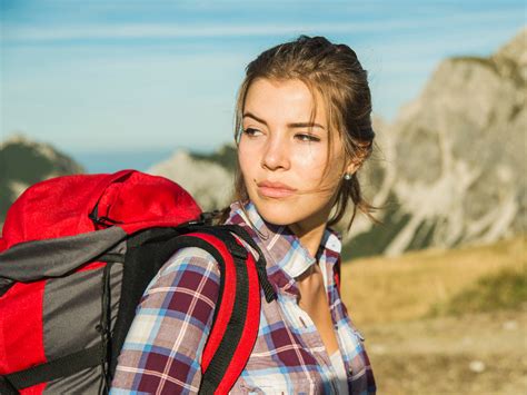 How Hikers Do Skin-Care on Long Backpacking Trips | SELF