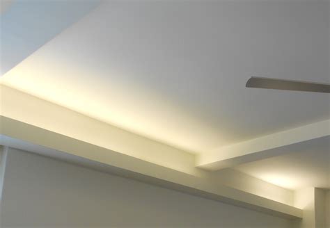 Most designers agree that you need more than one source of light in a room. Hidden Led Ceiling Lighting System | Cove lighting ...