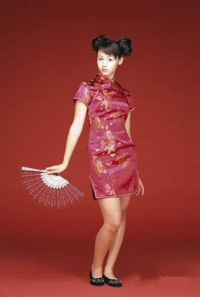 沢尻エリカの昔のチャイナドレス姿 お団子ヘアがかわいい 中国網 日本語
