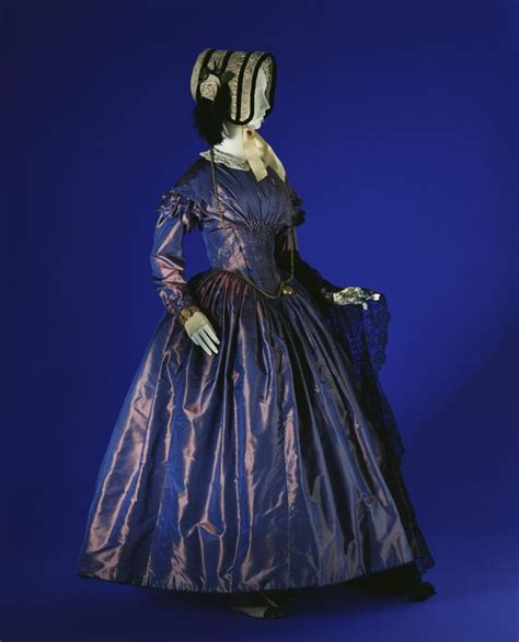 Pin On Costumes 1840s
