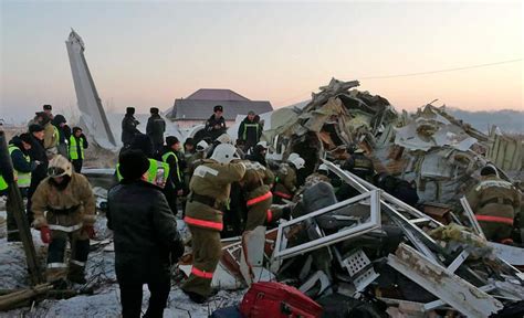 12 Killed Dozens Hurt After Plane Crashes In Kazakhstan Wcyb