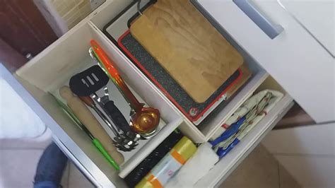Herzlich willkommen auf der offiziellen ikea schweiz seite! Tenere in ordine cassetto della cucina con divisori in ...