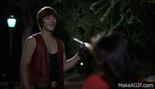 The blame for cyrus' death was placed on the warriors, which led to the death of cleon at the hands of the riffs. The Warriors 1979 (Italiano) - Ajax viene arrestato on ...