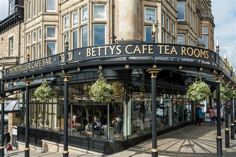 Harrogate, hg3 1, united kingdom. Bettys Café Tea Room Blackberry and Lemon Torte - Victoria ...