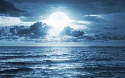 Ocean Sea Moonlight Dramatic Scene Full Moon Beautiful Nature Wallpaper