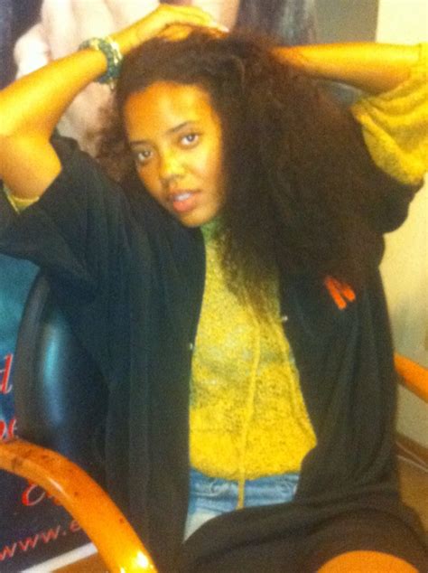 Interested in going short but still want to maintain texture and body? angela simmons natural hair photos