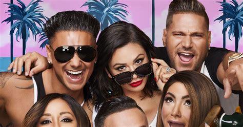 Mtvs Jersey Shore Reunion Is A Blast In A Glass