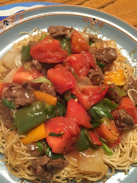 Tomato Beef Chow Mein Asian Cooking Chinese Cooking Beef Chow Mein