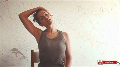 Maybe you would like to learn more about one of these? Ejercicios para dolores Cervicales-Yogaterapia- 5 minutos ...