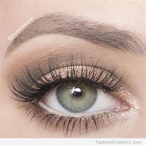 12 Pretty Green Eye Makeup Looks To Make Them Pop