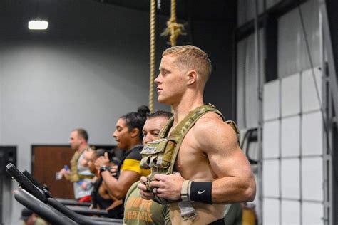 Army Recruiting Selects Athletes For New Competitive Warrior Fitness