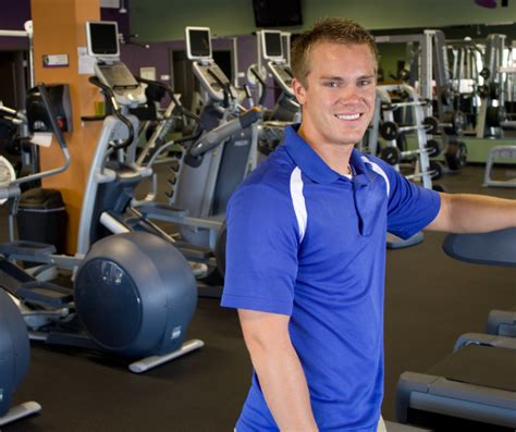 Importance Of Hiring An Effective Fitness Manager Spark Membership