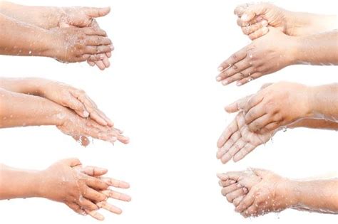 Agar tangan bersih maksimal, perhatikan tips berikut ini agar. Langkah Mudah Mencuci Tangan dengan Benar - Alodokter