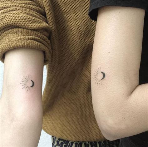 Minimalist Simple Moon Tattoo Wiki Tattoo