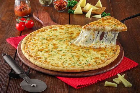 Order Double Cheese Margherita Pizza Medium From Ovenstory On EatSure