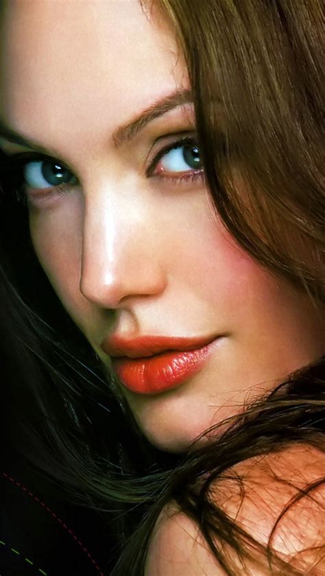 Angelina Jolie The Iphone Wallpapers