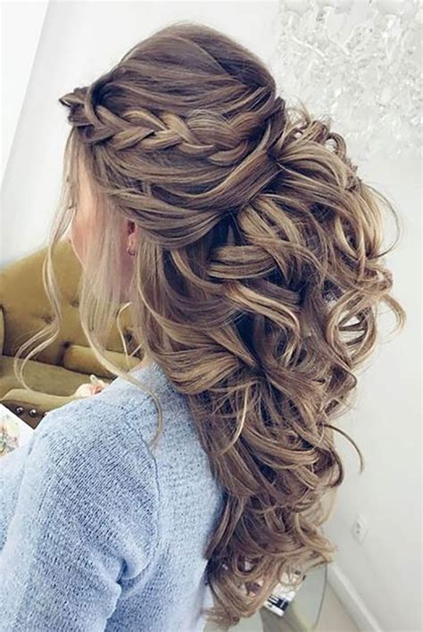 You don't have to be getting married to appreciate the art of a beautifully executed wedding hairstyle. Wedding Guest Hairstyles: 42 The Most Beautiful Ideas ...