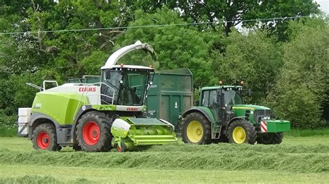Lifting Grass For Silage With Claas Jaguar 950 And Jd 6930 Silage 2018