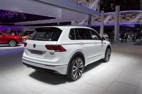 2019 tiguan specs (horsepower, torque, engine size, wheelbase), mpg and pricing by trim level. 2019 VW Tiguan R Line: Price, Review, Design - SUV Project