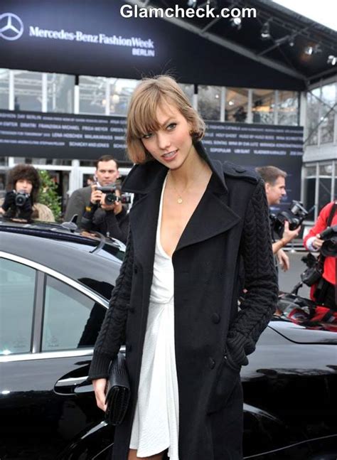 karlie kloss stunning in white dress at mercedes benz fashion fall winter 2013