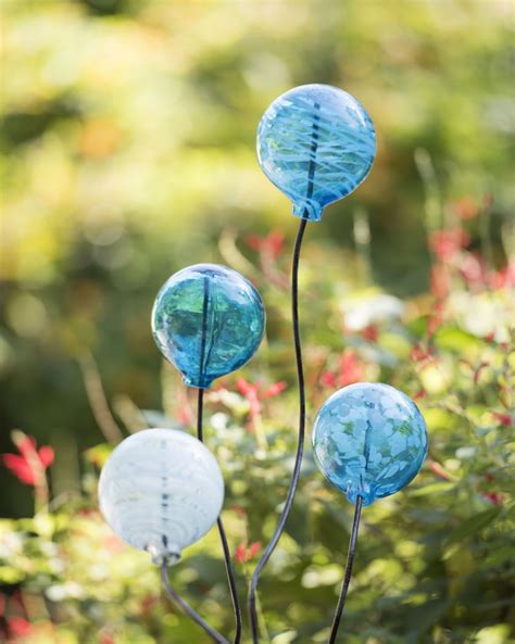 4 Art Glass Globes Set Of 4 Garden Beds Garden Art Garden Decor