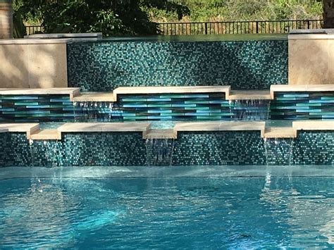 Subway Tile On Raised Pool Spa Tile Color Pool Water Features Pool