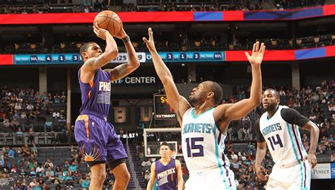 suns comeback falls short in loss to hornets