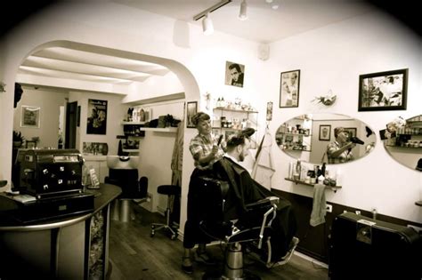 Die 50er jahre des 20. Frau Tolle - Der 50ger Jahre Friseur in Hamburg