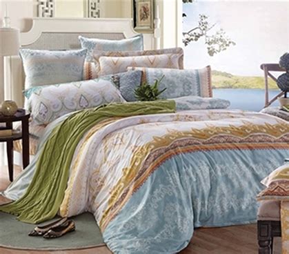 This bedspread comes with two matching pillow shams (twin includes 1 sham) and is available at an outstanding value. Extra Long Twin Comforter Set - Designer College ...