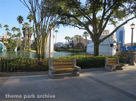 Echo Lake at Disney's Hollywood Studios | Theme Park Archive