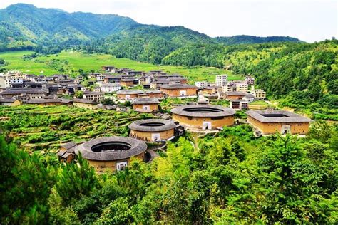 5 Days Cultural Tour To Xiamen Gulangyu Island And Fujian Tulou