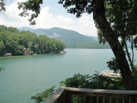 We are only one mile south of chimney rock village and state park. Lake Lure Vacation Rental - VRBO 292285 - 3 BR Blue Ridge ...