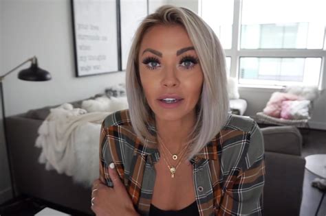 Instagram Fitness Influencer Accused Of Scamming Followers