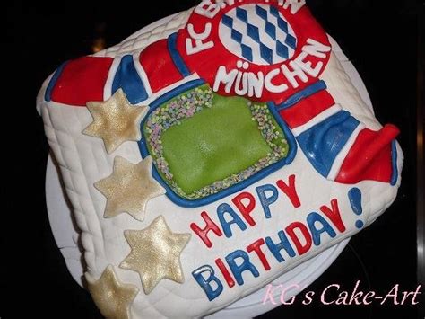 Insgesamt 30 nationale meistertitel gehen auf das konto der münchner. KG´s Cake- Art: FC Bayern München Torte