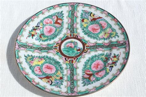 Hand Painted Porcelain Plates Famille Rose Medallion Vintage Hong Kong