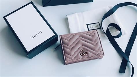 I received my gucci card holder with gold hardware from dhgate today. GUCCI MARMONT CARD CASE WALLET UNBOXING AND REVIEW #Gucci #Marmont #Wallet - YouTube