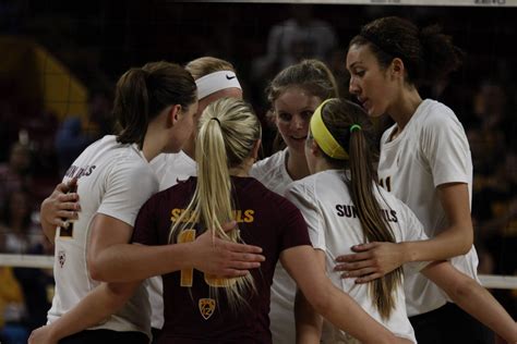 Asu Volleyball No Sun Devils Drop Unranked Bears In Four Sets